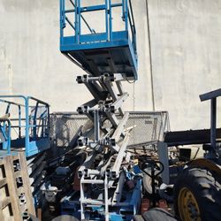 Scissor Lift 