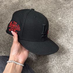 SIZE 7 dodger hat