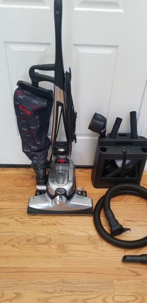 NEW cond KIRBY AVALIR2 VACUUM WITH COMPLETE ATTACHMENTS. , WORKS EXCELLENT. , IN THE BOX. , AMAZING POWER SUCTION. , With Zip BRUSH