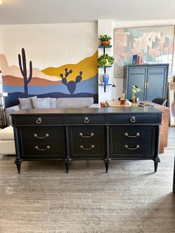 Variety Of Black Dressers / Buffet / Sideboard 