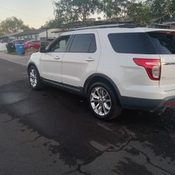 2012 Ford Explorer