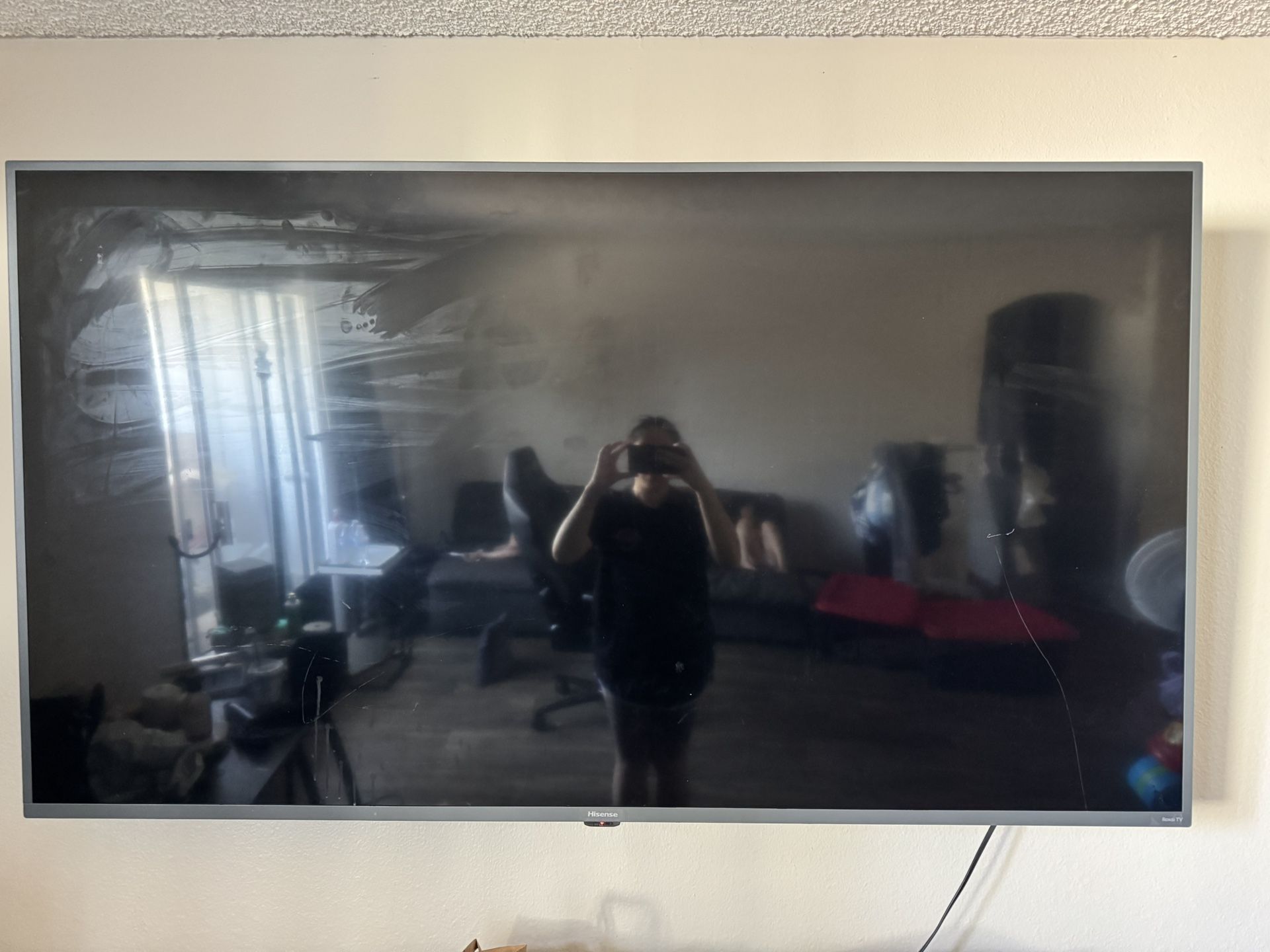 60 Inch Hisense TV 