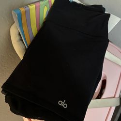 Alo shorts 