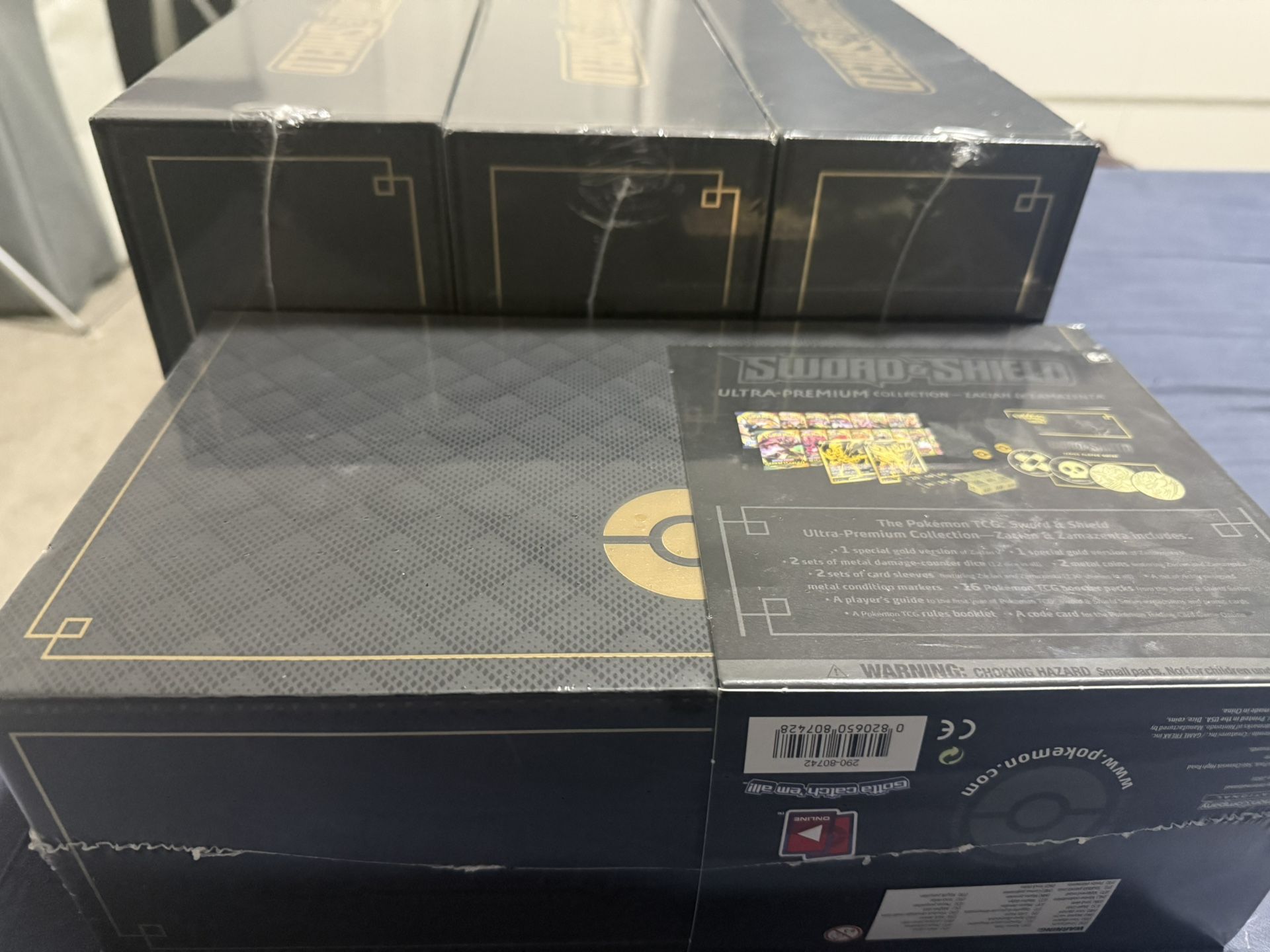 4x Pokémon TCG: Sword & Shield Ultra-Premium Collection (Zacian & Zamazenta) Box BNIB Sealed