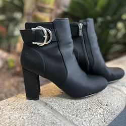 Black Ankle Boots 