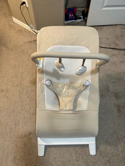 Baby Delight Alpine Deluxe Portable Bouncer