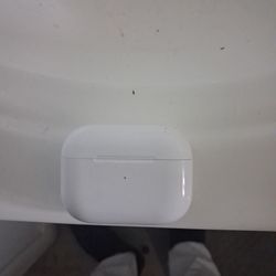 Airpod pro's white
