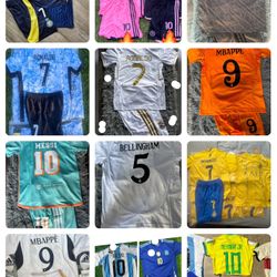 Christmas gifts gift 🎁 🎅 regalos Navidad 🪅 Soccer Jerseys jersey Ronaldo futbol Messi  Futbol kids sets conjuntos niños and more ask for your favor