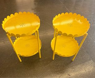 New! (2 for $75) Round Yellow Scalloped Side Table with Shelf