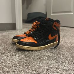 Shattered Backboard Jordan 1