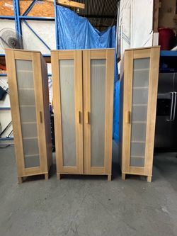 Cabinet set