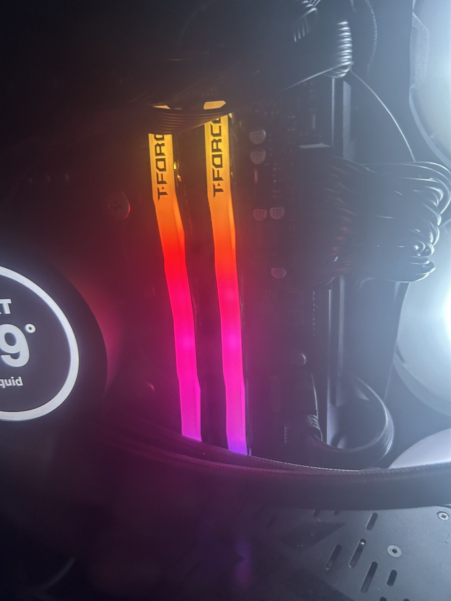 TFORCE DELTA DDR5 RGB 64GB (2X32GB)