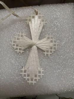 White Plastic Canvas Ribbon Cross Ornament