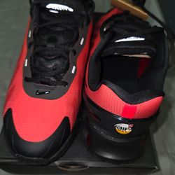 Nike Big Kids' Air Max DN8 Sneakers - Black/University Red/Bright Crimson/Black