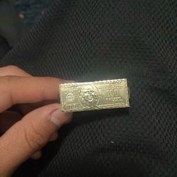 100 bill ring 