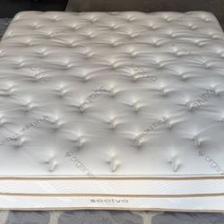 Saatva Classic King Mattress, Plush Soft, 14.5"