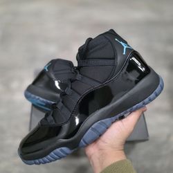 Jordan 11 Gamma SIZE 12M