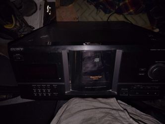 Vintage Sony 200 disc changer/player