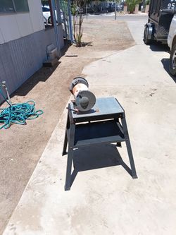 Grinder bench up for sale