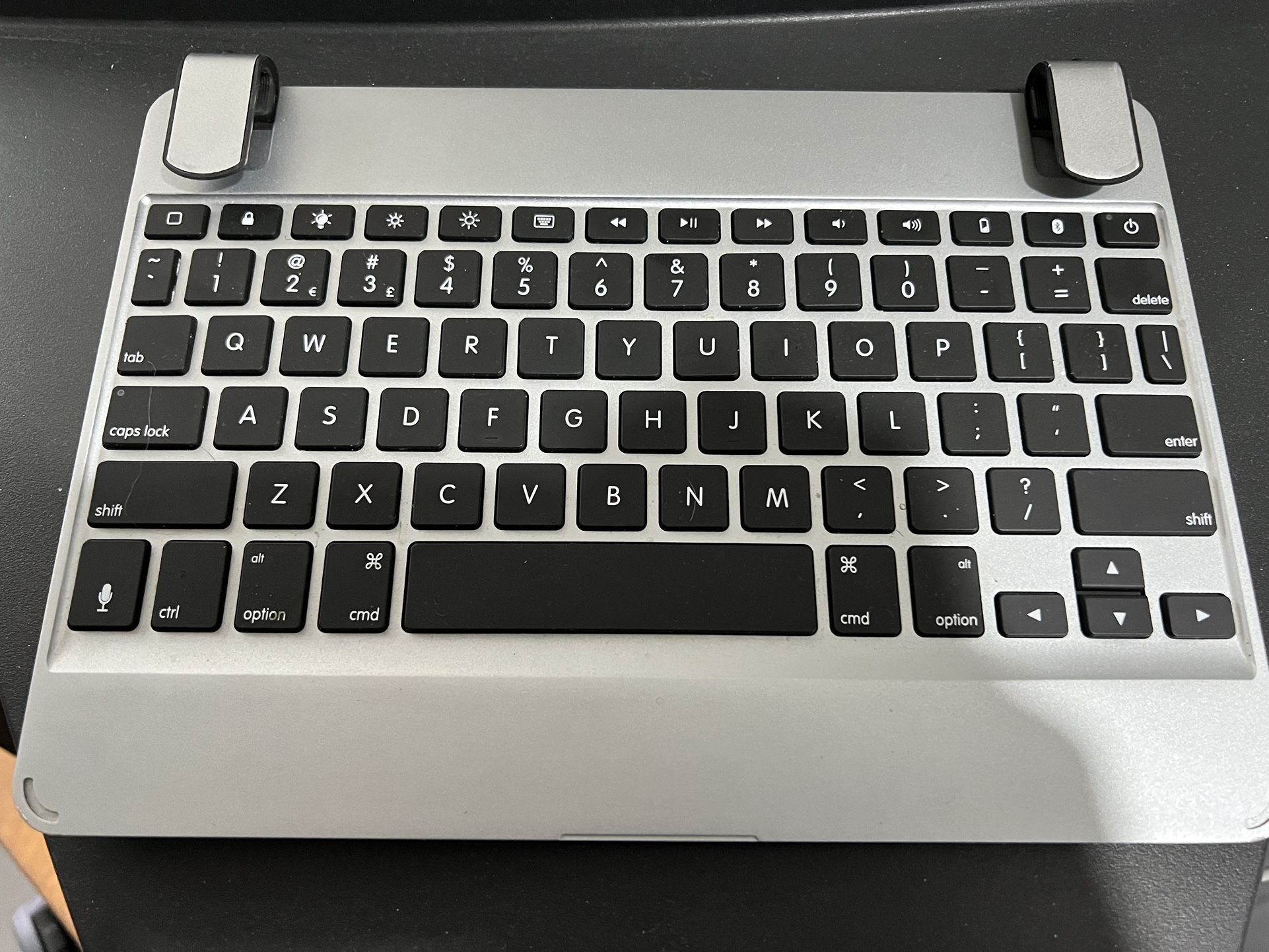 Brydge 9.7 iPad Keyboard