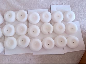 White floating candle