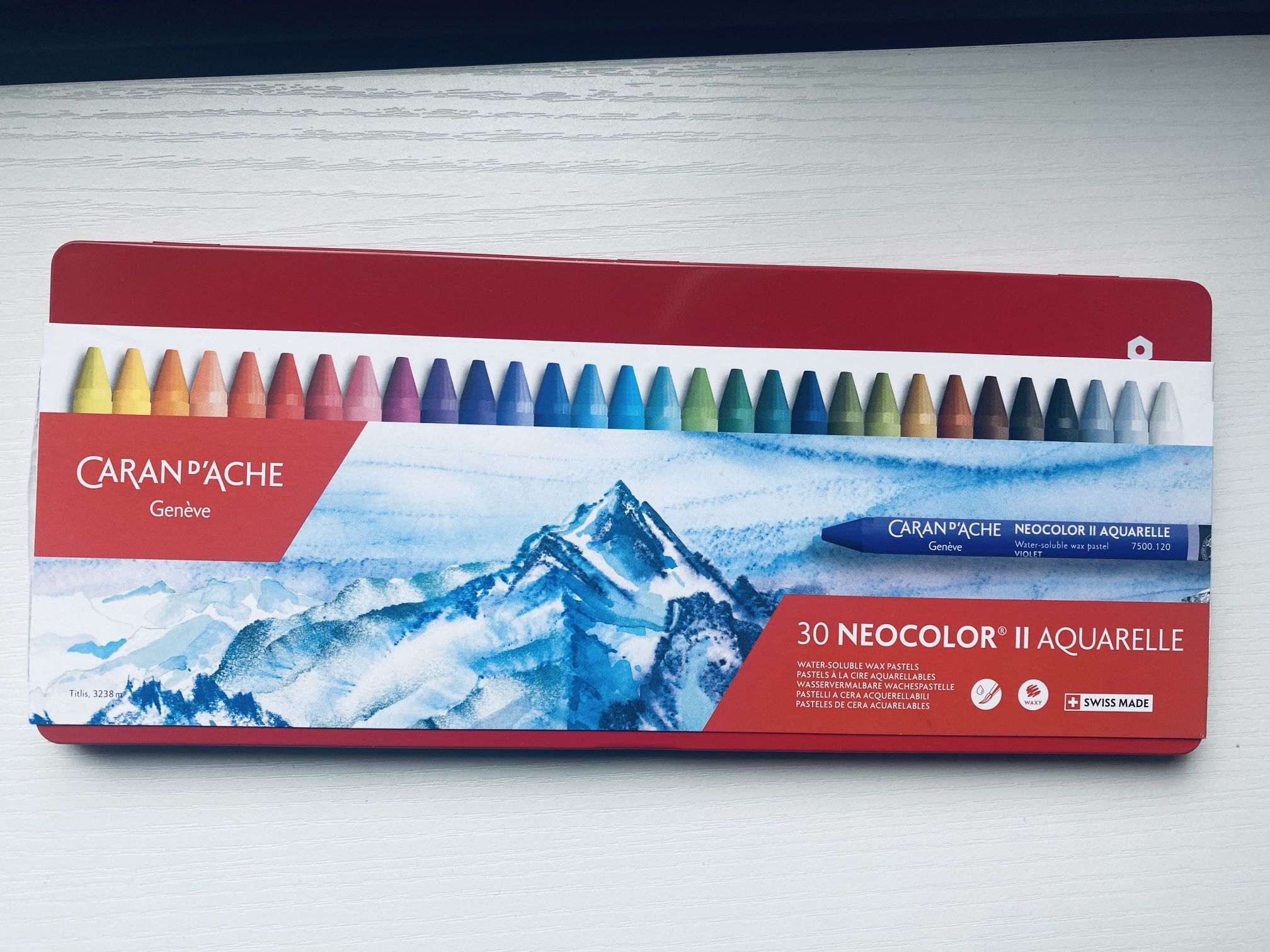 Caran d'Ache Neocolor ll, Set of 30 + Sketchbook