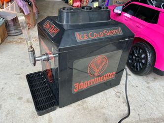 Jagermeister dispenser (three bottle capacity)