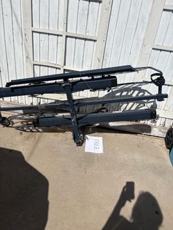 E-bike rack for hitch