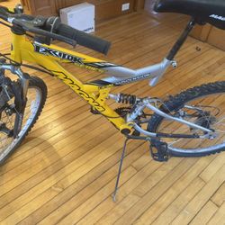 Magna Excitor mountain bike 24" dual suspension model
