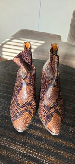 Steve Madden Leather Snakeskin Pattern Block Heel Ankle Boots 6M