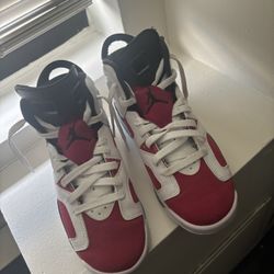 Jordan 6 Retro 
