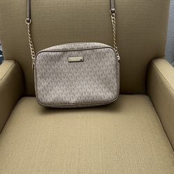 Michael Kors  Crossbody Bag