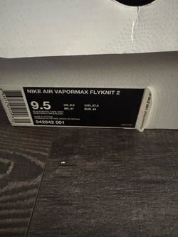 Nike Air VaporMax Flyknit 2 Size 9.5