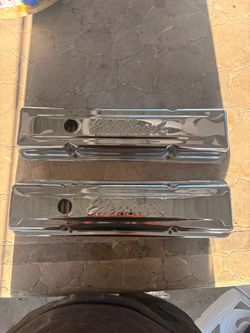 Edelbrock Chrome Valve Covers Pair