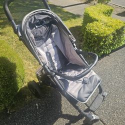 Stroller And Car Seat With Base 