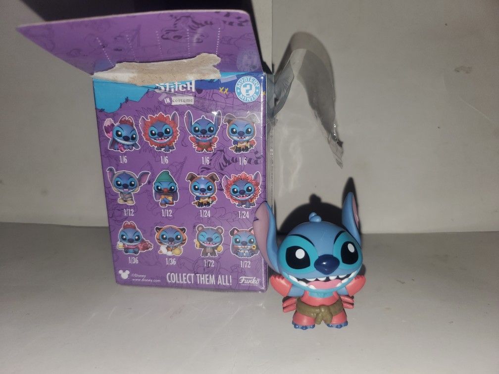 Disney Funko Mystery Mini Stitch In Costume 1/6 Common Sebastion