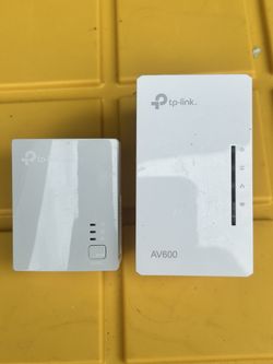 TP-Link AV600 Powerline WiFi Range Extender