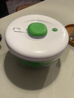 Salad spinner