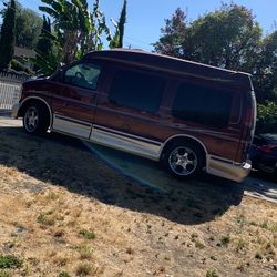 2000 Chevrolet Express