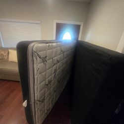 Queen Size Pillow Top