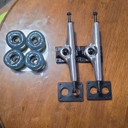 Skateboard Trucks And Sharkwheel Wheels