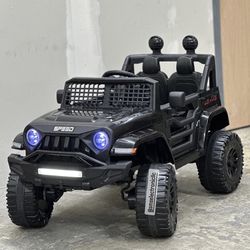 4*4 Powered: Children's 12V Ride-On Jeep for Off-Road Fun