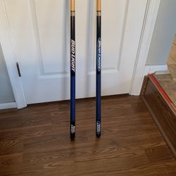Bud Light Pool Sticks 58” 19 1/2 Ozs  1998
