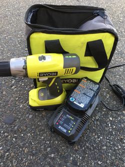 Ryobi compact drill set