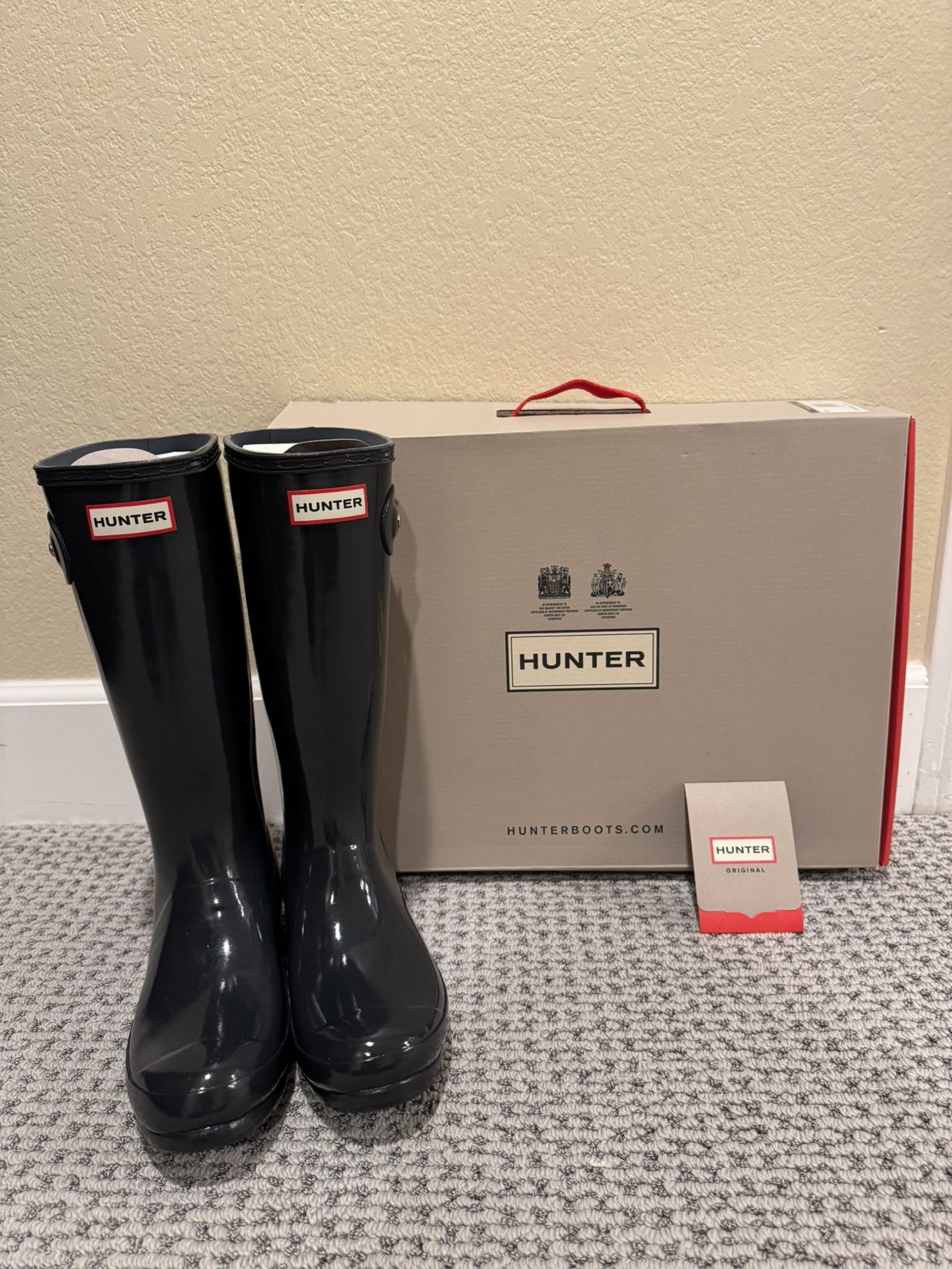 Brand New Hunter Rain Boots Kids Size 5