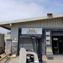 2016 Crown Stand Up Forklift 