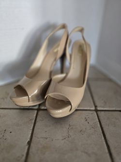 Jessica Simpson heels