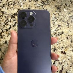 I phone 14 pro Max Unblocked 