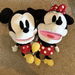 Disney Resort Japan Mickey Minnie Mouse Puppet 2 Pieces