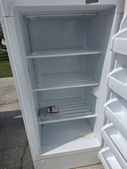Upright freezer